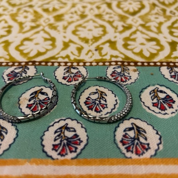 Brighton Earrings - Picture 2 of 2